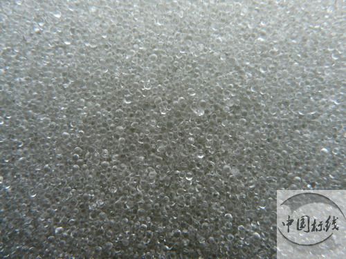 水磨沟市政道路标线工程玻璃微珠应用